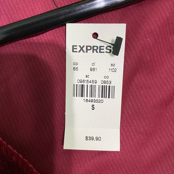 BRAND NEW EXPRESS TOP - Picture 8 of 9